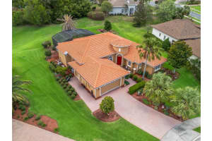 5235 ISLAND TERRACE COURT, LADY LAKE, FL 32159 - MLS#MFRG5097748