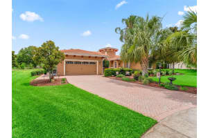 5235 ISLAND TERRACE COURT, LADY LAKE, FL 32159 - MLS#MFRG5097748
