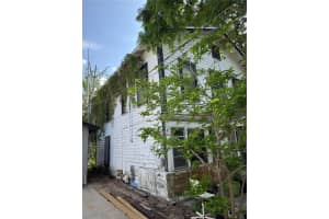 220 WOODWARD AVENUE, EUSTIS, FL 32726 - MLS#MFRG5097757