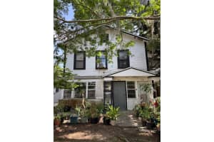 220 WOODWARD AVENUE, EUSTIS, FL 32726 - MLS#MFRG5097757
