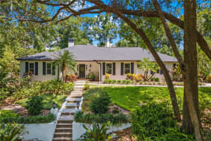 2214 DOGWOOD CIRCLE, MOUNT DORA, FL 32757 Sold 08/12/25