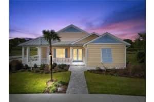 1042 Sugarloaf Key Loop, LADY LAKE