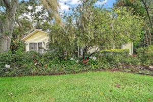 24 BRIGADOON CIRCLE, LEESBURG, FL 34788 - MLS#MFRG5097853