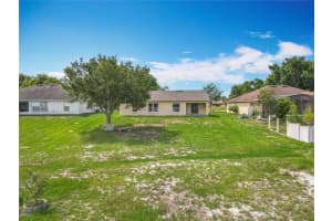439 GENTLE BREEZE DRIVE, MINNEOLA, FL 34715 - MLS#MFRG5097985