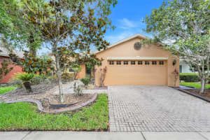 645 HIGHLANDS HAMMOCK DRIVE, KISSIMMEE, FL 34759 Sold 08/21/25