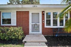 1301 CAMBRIDGE DRIVE, LEESBURG, FL 34748 Sold 09/30/25