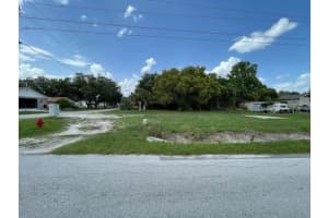 CHURCH ST, UMATILLA, FL 32784 - MLS#MFRG5098099