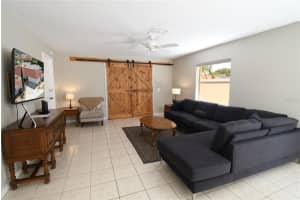 1325 BALBOA COURT, THE VILLAGES, FL 32159 Sold 09/19/25