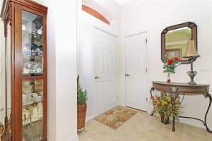 5008 SAWGRASS LAKE CIRCLE, LEESBURG, FL 34748 Sold 08/22/25