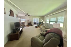 424 HAWTHORNE BOULEVARD, LEESBURG, FL 34748 - MLS#MFRG5098151