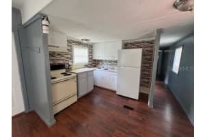 215 LONGVIEW AVENUE, LADY LAKE, FL 32159 Sold 07/02/25