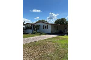 1404 PLANTATION DRIVE, LADY LAKE, FL 32159 - MLS#MFRG5098202