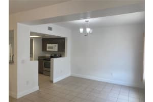 624 AUSTRALIAN WAY, DAVENPORT, FL 33897 Sold 08/08/25