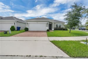 9380 La Salle St, GROVELAND
