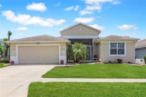 27328 PINE STRAW ROAD, LEESBURG, FL 34748 - MLS#MFRG5098428