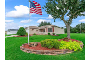 1948 HARSTON TRAIL, THE VILLAGES, FL 32162 Sold 10/10/25