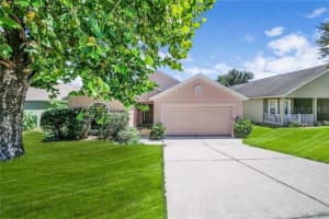 1055 Bluegrass Dr, GROVELAND