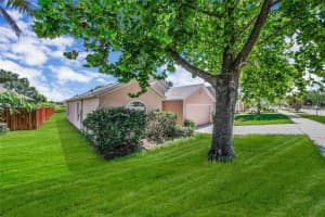1055 BLUEGRASS DRIVE, GROVELAND, FL 34736 - MLS#MFRG5098561