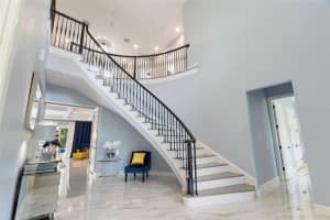 1702 Hidden Palms Dr Davenport, FL 33897 - Off Market