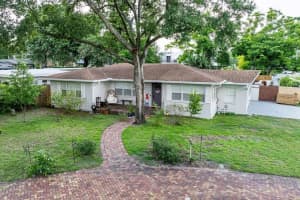 212 Blossom Ln, WINTER PARK