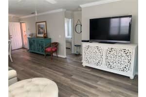 627 NUEVO LEON LANE, LADY LAKE, FL 32159 - MLS#MFRG5098669