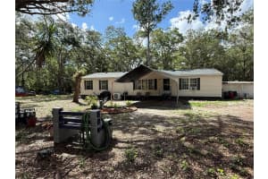 7500 180TH AVENUE ROAD, OCKLAWAHA, FL 32179 Sold 12/12/25