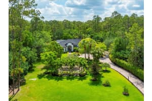 2360 19th St, NAPLES