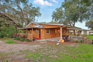 25888 157TH LANE, UMATILLA, FL 32784 Sold 09/19/25
