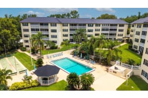 101 GRANDVIEW STREET, MOUNT DORA, FL 32757 - MLS#MFRG5098763
