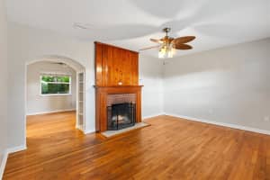 601 12TH STREET, LEESBURG, FL 34748 Sold 08/28/25