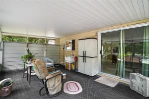 951 145TH AVENUE ROAD, SILVER SPRINGS, FL 34488 Sold 11/13/25