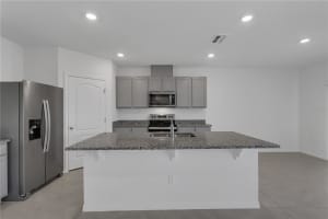 3313 MYSTIC POND LOOP, LAKELAND, FL 33811 - MLS#MFRG5098909