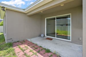 581 GREENSHANK DR, HAINES CITY, FL 33844 - MLS#MFRG5098917
