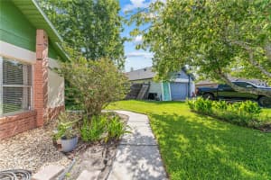 2842 ITHACA COURT, ORLANDO, FL 32826 Sold 09/04/25