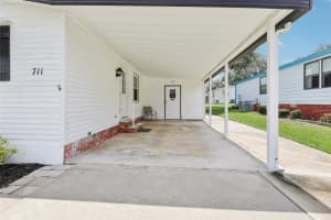 711 CAMELIA COURT, LADY LAKE, FL 32159 Sold 08/27/25