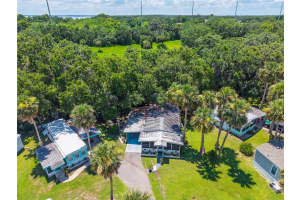 10 COCOS PLUMOSA DRIVE, EUSTIS, FL 32726 Sold 08/12/25