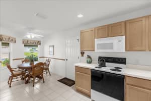 2705 LA POSADA DRIVE, THE VILLAGES, FL 32162 Sold 11/12/25