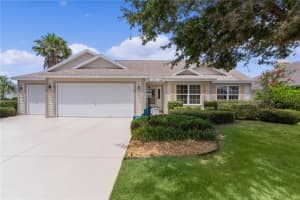 2700 DAFFODIL COURT, THE VILLAGES, FL 32162 Sold 07/31/25