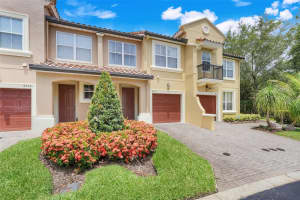4814 LUGE LANE, ORLANDO, FL 32839 - MLS#MFRG5099037