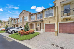 4814 LUGE LANE, ORLANDO, FL 32839 - MLS#MFRG5099037