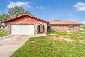 2047 CR 446, LAKE PANASOFFKEE, FL 33538 - MLS#MFRG5099039