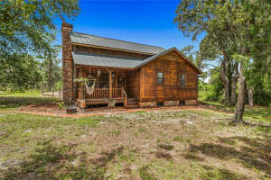 42328 DOGWOOD AVENUE, DELAND, FL 32720 - MLS#MFRG5099142