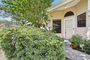 324 JUNIPER WAY, TAVARES, FL 32778 Sold 08/20/25