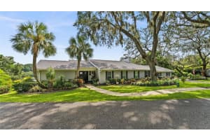 3105 S Lakeshore Ct, EUSTIS