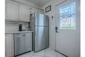 940 CHULA COURT, LADY LAKE, FL 32159 Sold 09/16/25