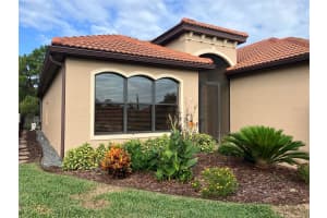 301 CRESTRUN LOOP, LEESBURG, FL 34748 - MLS#MFRG5099292