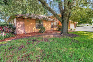 9835 LAKESHORE DRIVE, CLERMONT, FL 34711 - MLS#MFRG5099347