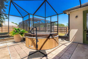 2298 KNOLLWOOD DRIVE, LEESBURG, FL 34748 - MLS#MFRG5099370