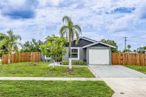 1244 Grandview Cir, ROYAL PALM BEACH