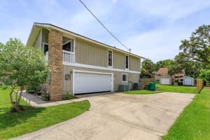 800 LAKEVIEW AVENUE, MOUNT DORA, FL 32757 - MLS#MFRG5099418